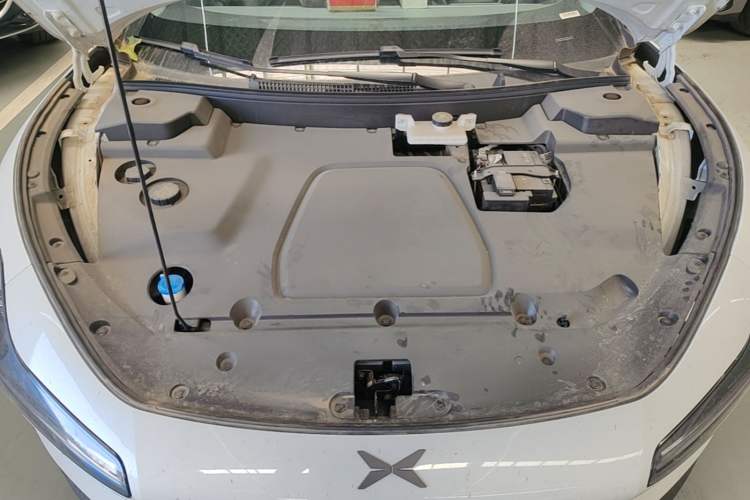 Used XPeng MONA M03 2024 620 with Ultra-Long Range Engine Bay
