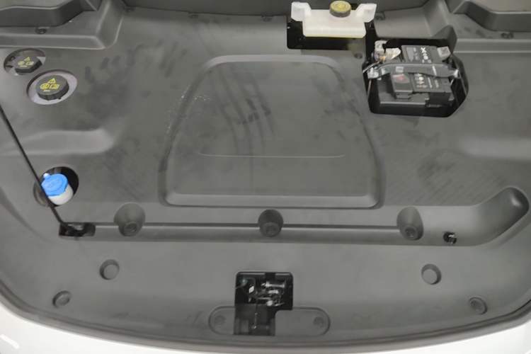 Used XPeng MONA M03 2024 620 with Ultra-Long Range Engine Bay