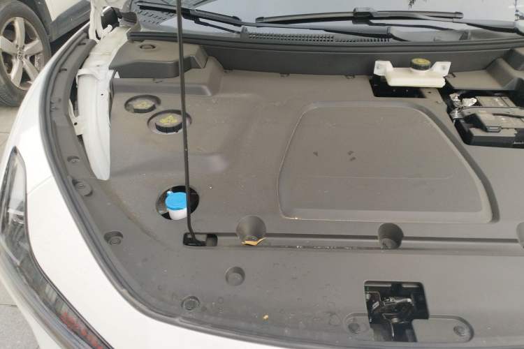 Used XPeng MONA M03 2024 515 Long-Range Engine Bay Right
