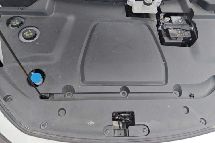 Used XPeng MONA M03 2024 515 Long-Range Engine Bay