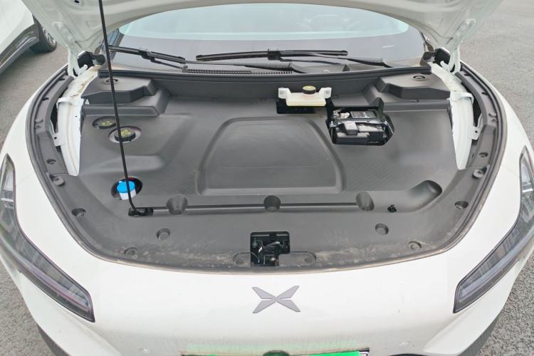 Used XPeng MONA M03 2024 620 with Ultra-Long Range Engine Bay