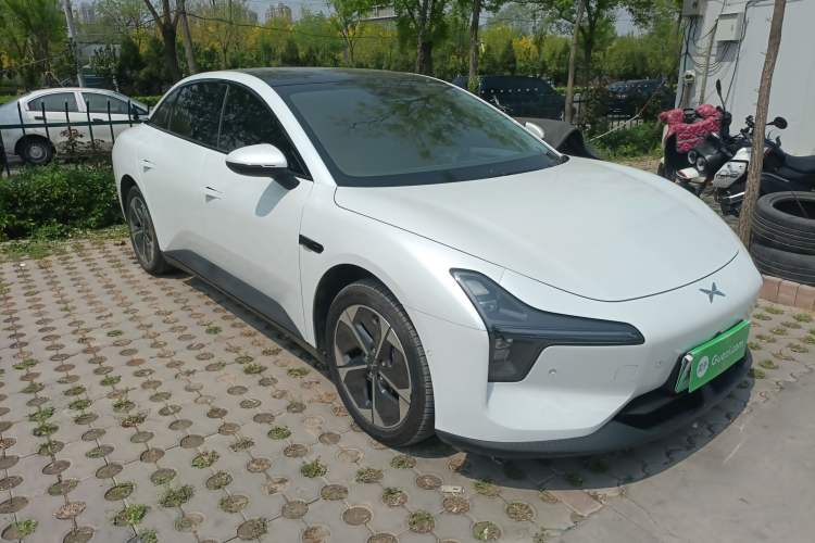 Used XPeng MONA M03 2024 620 with Ultra-Long Range Exterior 1