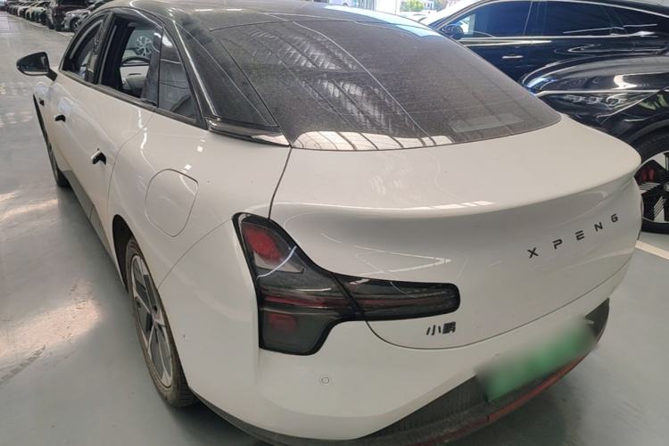 Used XPeng MONA M03 2024 620 with Ultra-Long Range Exterior 2