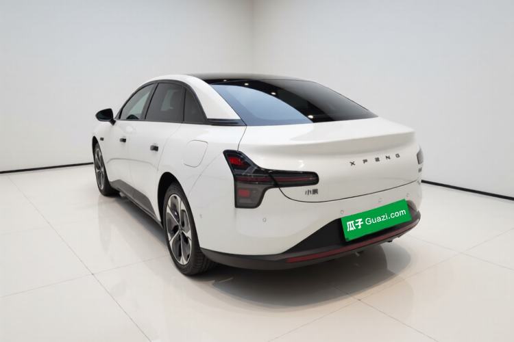Used XPeng MONA M03 2024 620 with Ultra-Long Range Exterior 3