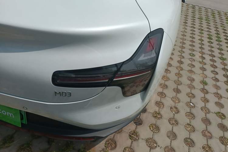 Used XPeng MONA M03 2024 620 with Ultra-Long Range Exterior 3