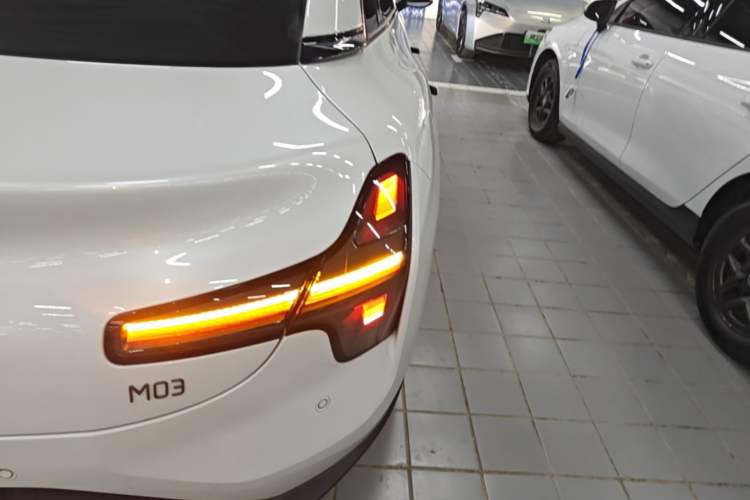 Used XPeng MONA M03 2024 620 with Ultra-Long Range Exterior 3
