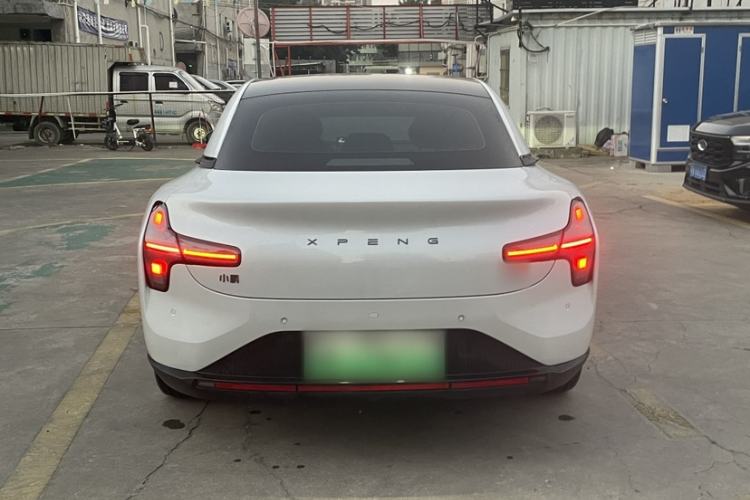 Used XPeng MONA M03 2024 620 with Ultra-Long Range Exterior 4