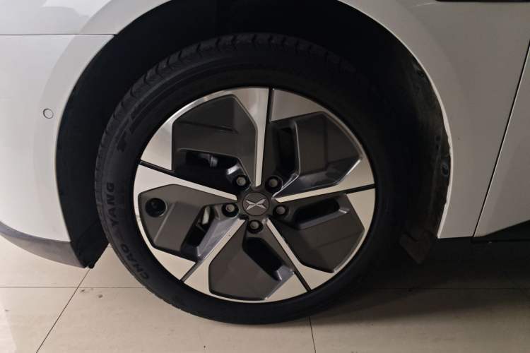 Used XPeng MONA M03 2024 515 Long-Range Exterior 4