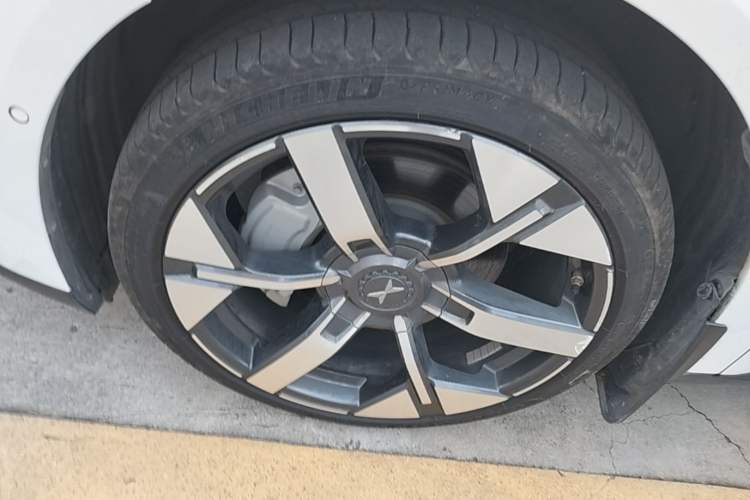 Used XPeng MONA M03 2024 620 with Ultra-Long Range Exterior 4
