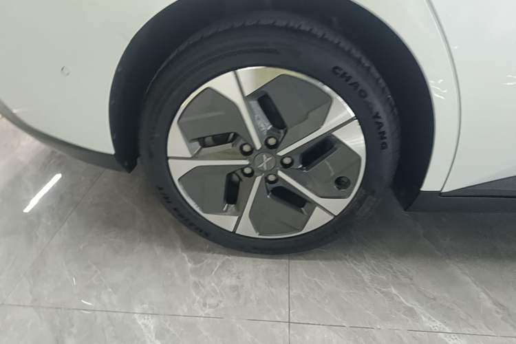 Used XPeng MONA M03 2024 515 Long-Range Exterior 5