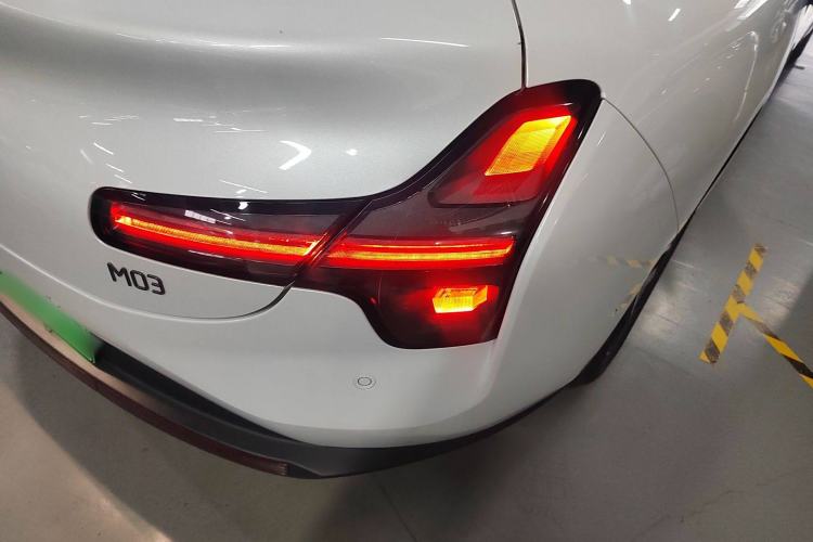 Used XPeng MONA M03 2024 620 with Ultra-Long Range Exterior 6