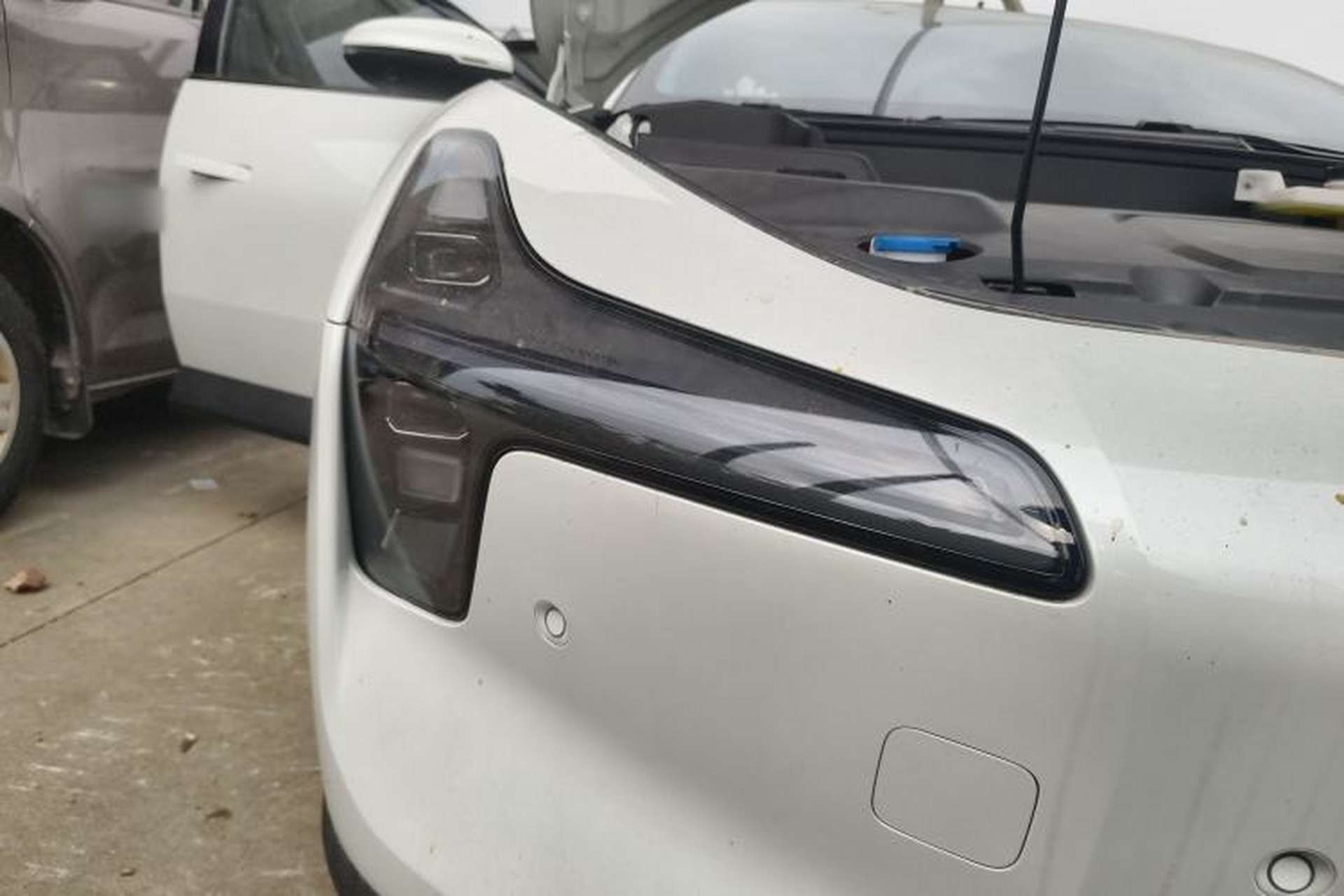 Used XPeng MONA M03 2024 620 with Ultra-Long Range Exterior 6