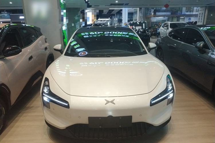 Used XPeng MONA M03 2024 620 with Ultra-Long Range Front