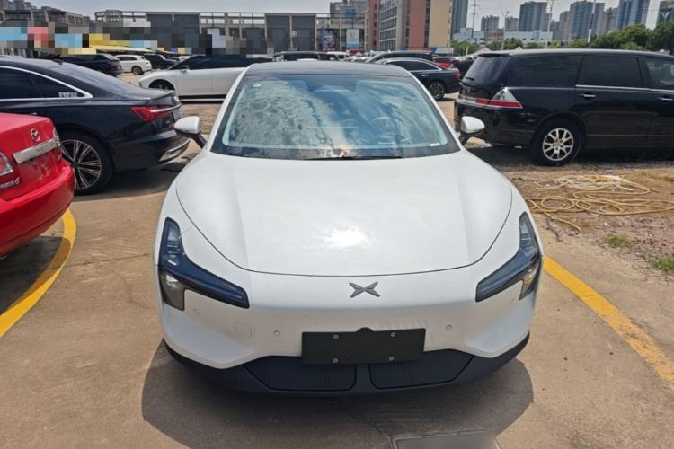 Used XPeng MONA M03 2024 620 with Ultra-Long Range Front