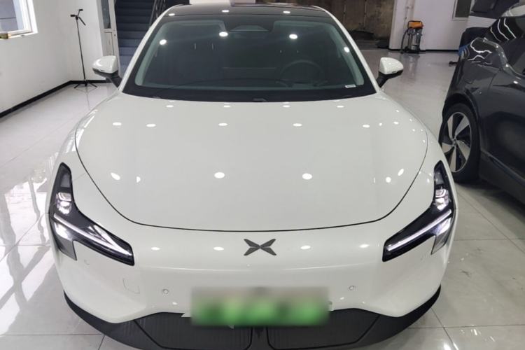 Used XPeng MONA M03 2024 620 with Ultra-Long Range Front