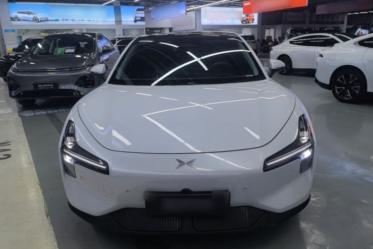 Used XPeng MONA M03 2024 620 with Ultra-Long Range Front