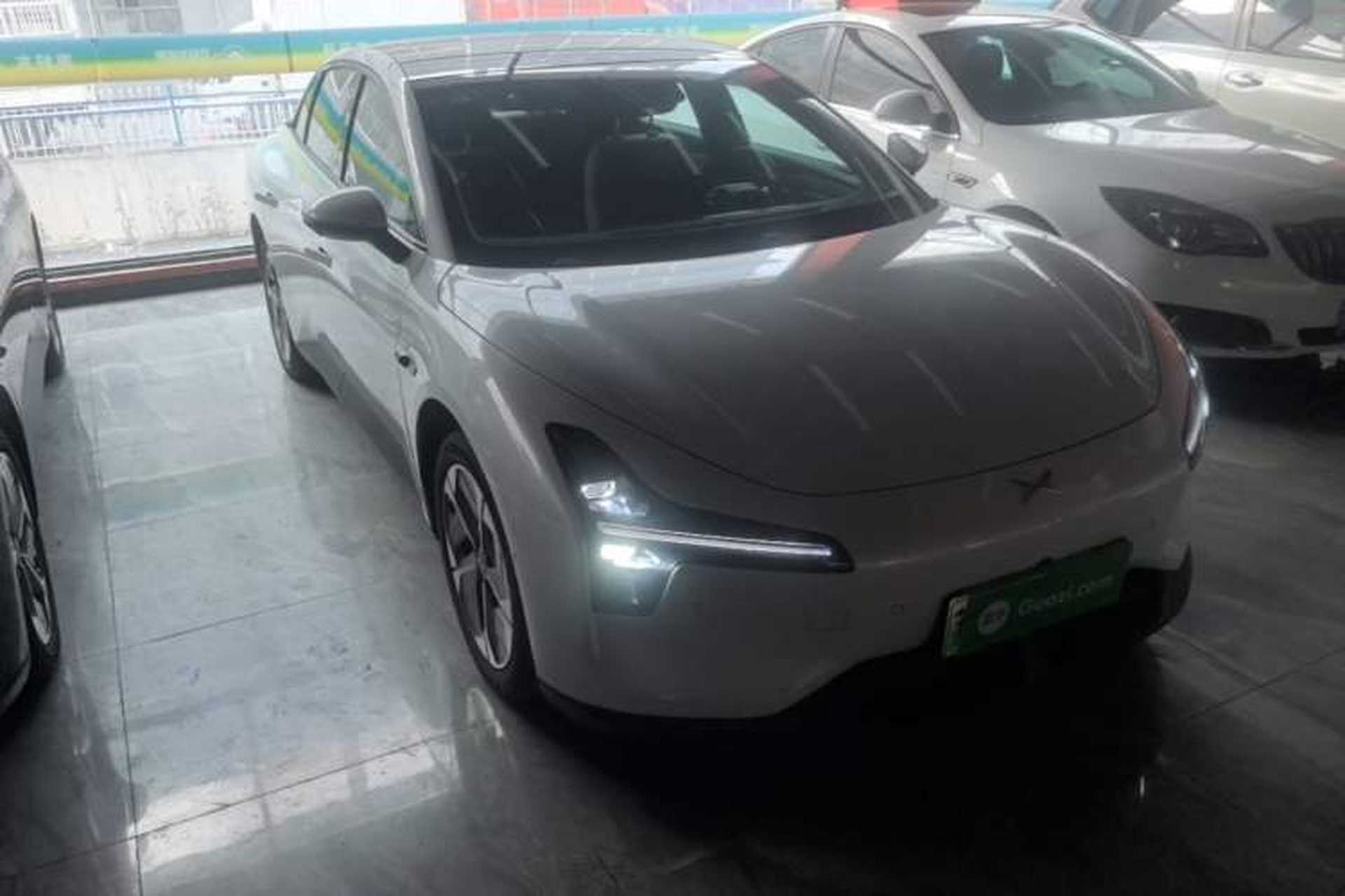 Used XPeng MONA M03 2024 620 with Ultra-Long Range Front Right 45 Deg