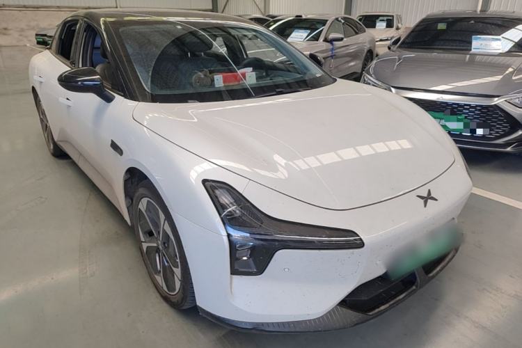 Used XPeng MONA M03 2024 620 with Ultra-Long Range Front Right 45 Deg