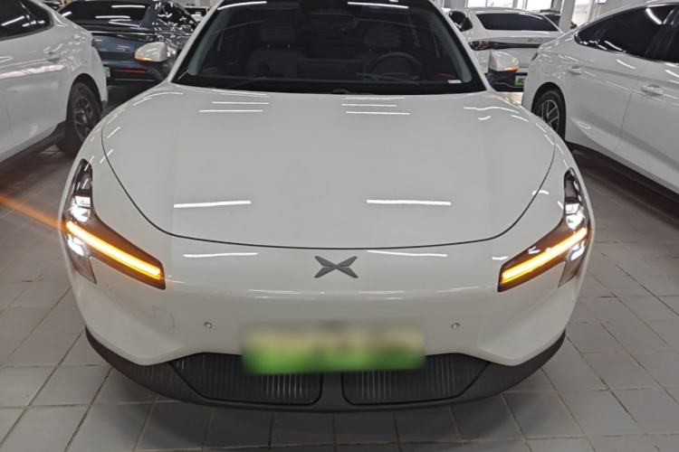 Used XPeng MONA M03 2024 620 with Ultra-Long Range Front