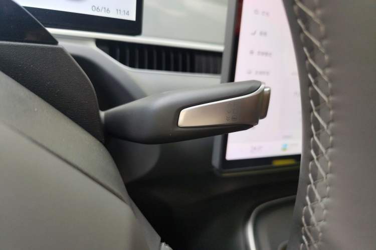 Used XPeng MONA M03 2024 515 Long-Range Gear Lever