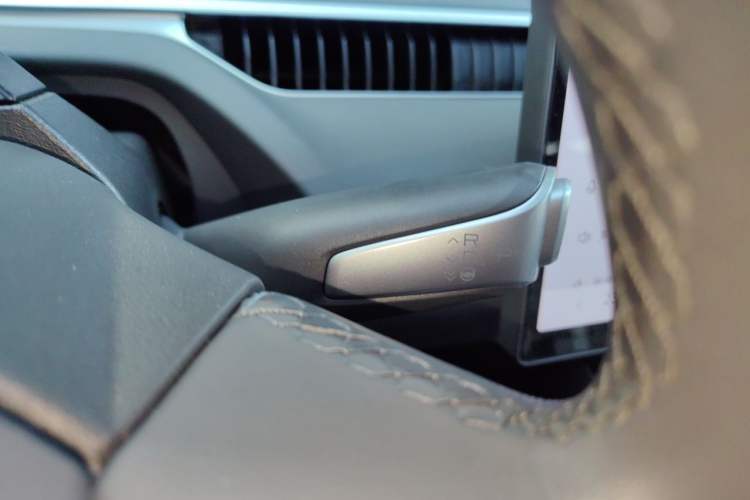 Used XPeng MONA M03 2024 515 Long-Range Gear Lever