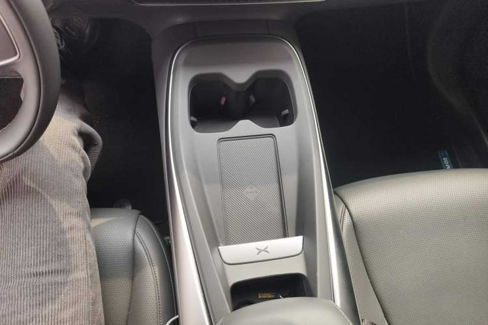 Used XPeng MONA M03 2024 620 with Ultra-Long Range Gear Lever