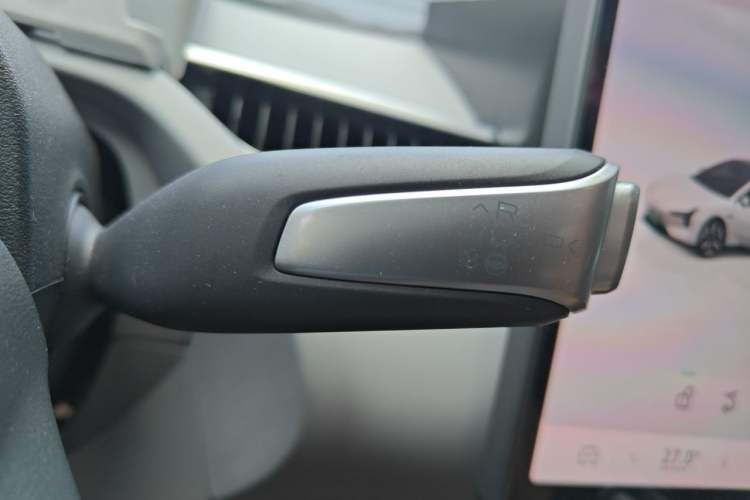 Used XPeng MONA M03 2024 515 Long-Range Gear Lever