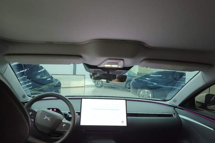 Used XPeng MONA M03 2024 620 with Ultra-Long Range Headliner
