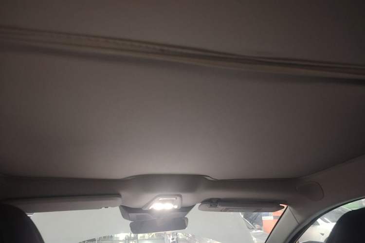 Used XPeng MONA M03 2024 620 with Ultra-Long Range Headliner
