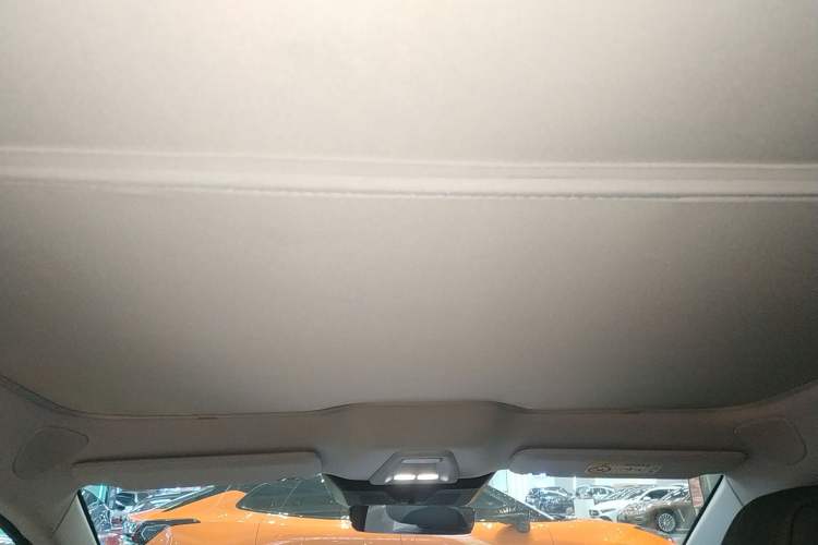 Used XPeng MONA M03 2024 620 with Ultra-Long Range Headliner