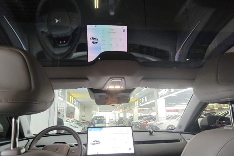 Used XPeng MONA M03 2024 620 with Ultra-Long Range Headliner