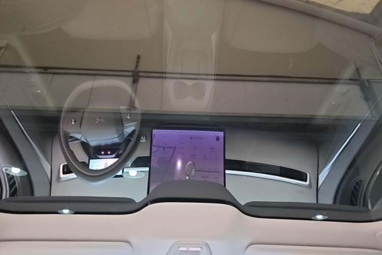 Used XPeng MONA M03 2024 620 with Ultra-Long Range Headliner