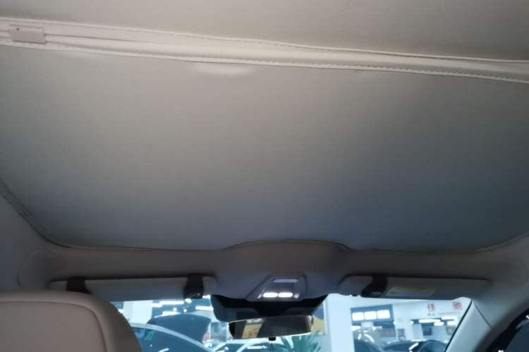 Used XPeng MONA M03 2024 620 with Ultra-Long Range Headliner