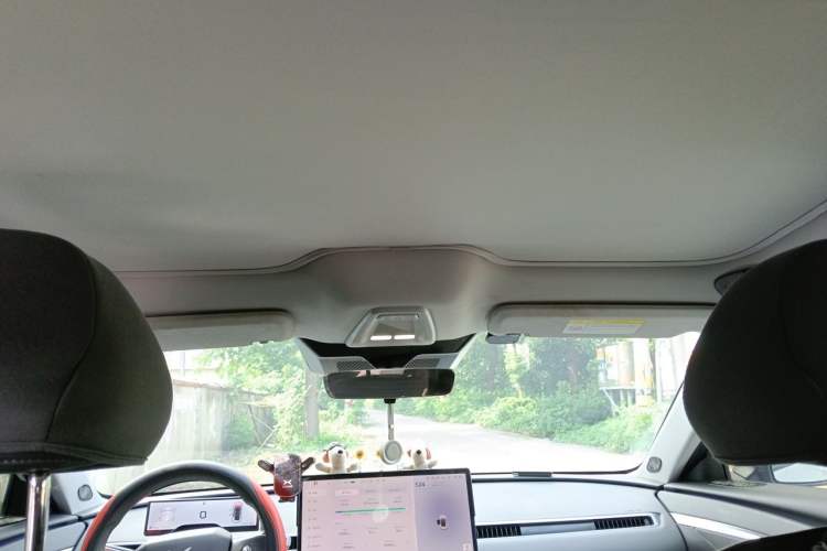 Used XPeng MONA M03 2024 620 with Ultra-Long Range Headliner
