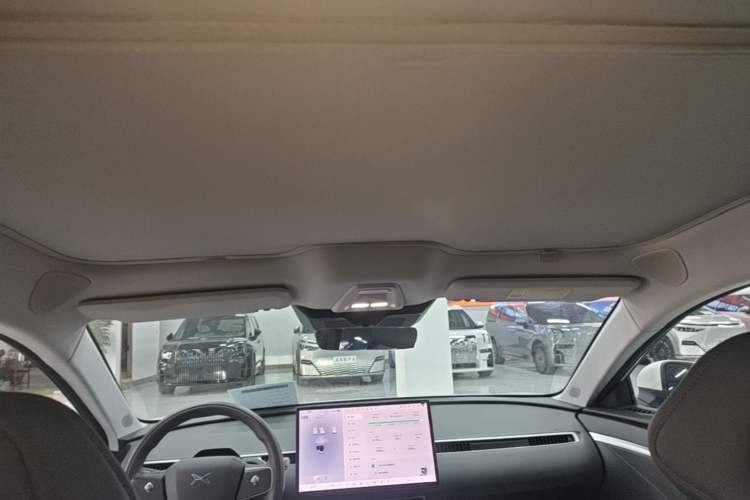 Used XPeng MONA M03 2024 620 with Ultra-Long Range Headliner