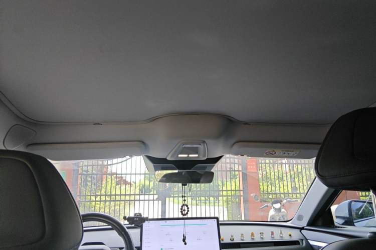 Used XPeng MONA M03 2024 620 with Ultra-Long Range Headliner