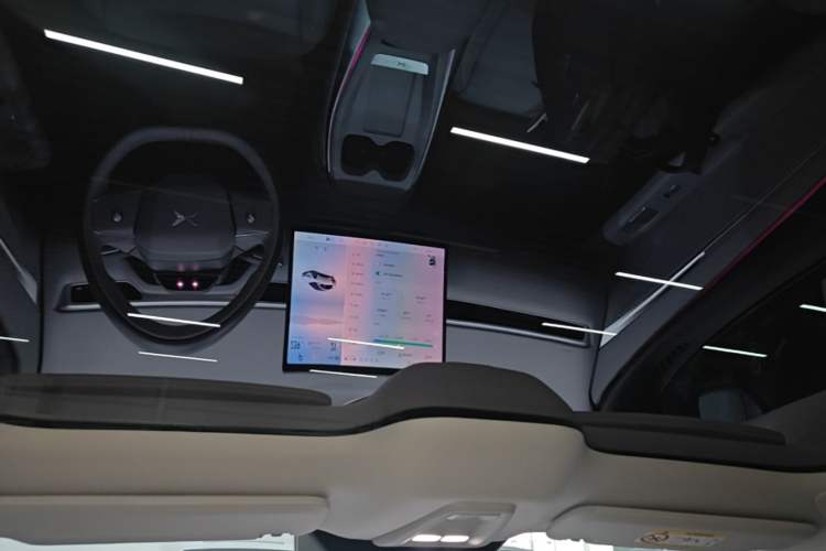 Used XPeng MONA M03 2024 620 with Ultra-Long Range Headliner