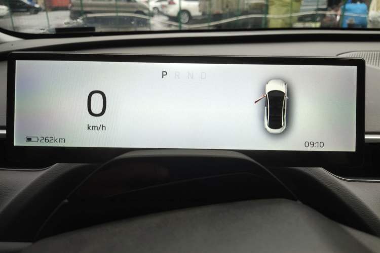 Used XPeng MONA M03 2024 620 with Ultra-Long Range Instrument Cluster