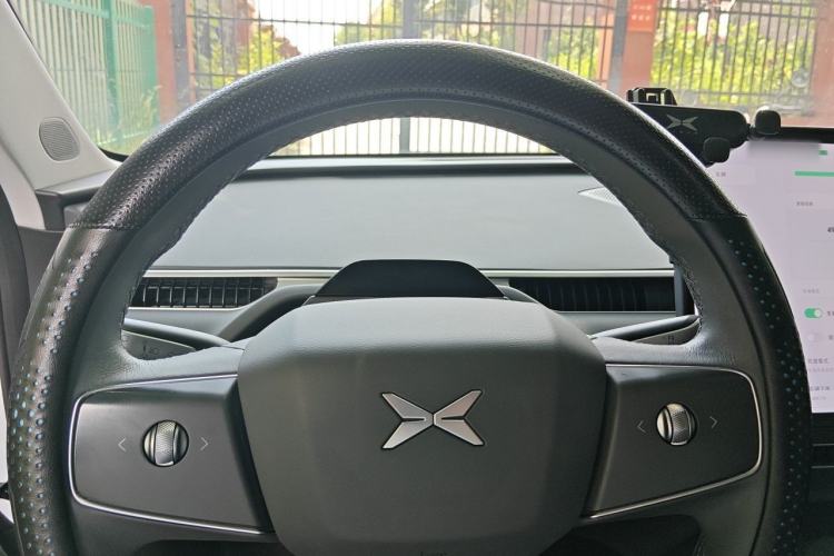 Used XPeng MONA M03 2024 620 with Ultra-Long Range Instrument Cluster