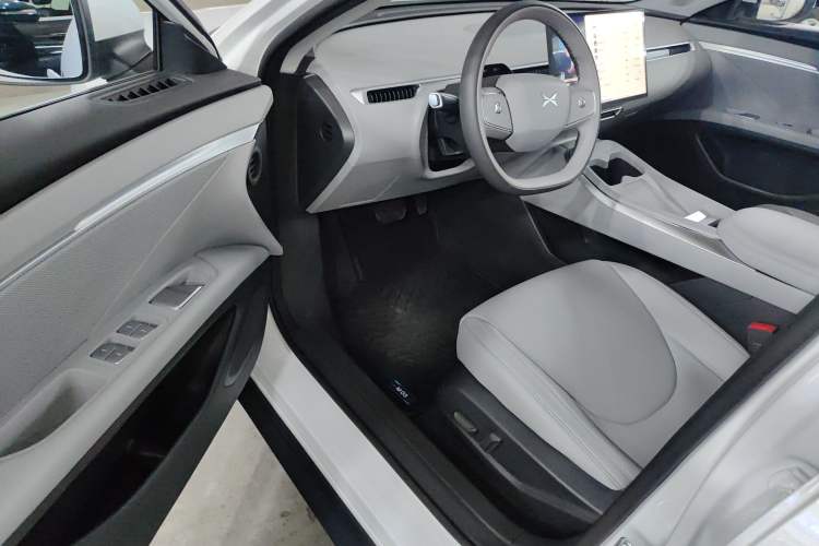 Used XPeng MONA M03 2024 515 Long-Range Interior 2