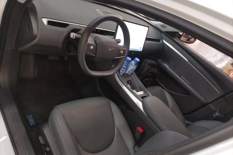 Used XPeng MONA M03 2024 620 with Ultra-Long Range Interior 2