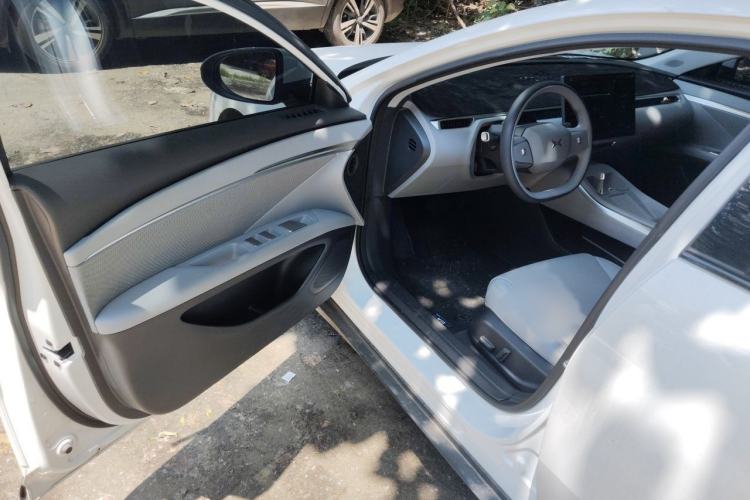 Used XPeng MONA M03 2024 620 with Ultra-Long Range Interior 3