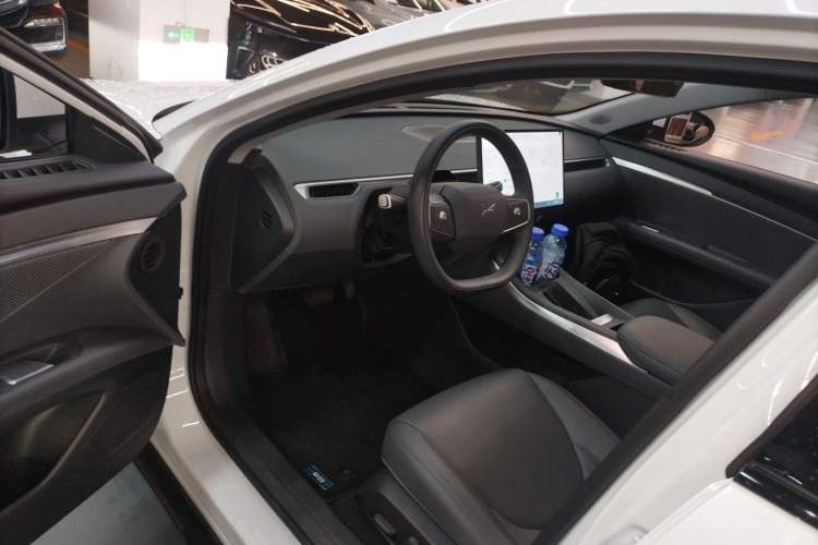 Used XPeng MONA M03 2024 620 with Ultra-Long Range Interior 3