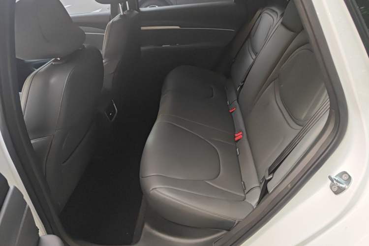 Used XPeng MONA M03 2024 515 Long-Range Interior 4