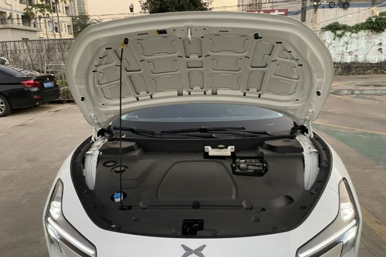Used XPeng MONA M03 2024 620 with Ultra-Long Range Interior 8