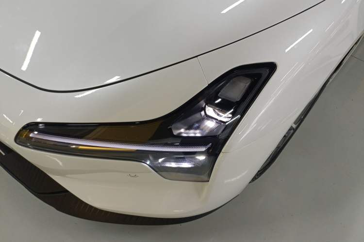 Used XPeng MONA M03 2024 620 with Ultra-Long Range Left Front Headlight