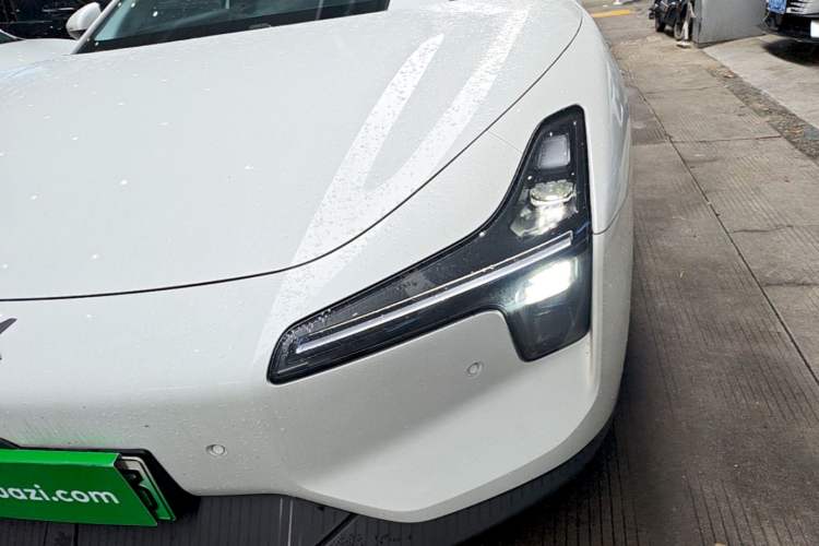 Used XPeng MONA M03 2024 620 with Ultra-Long Range Left Front Headlight
