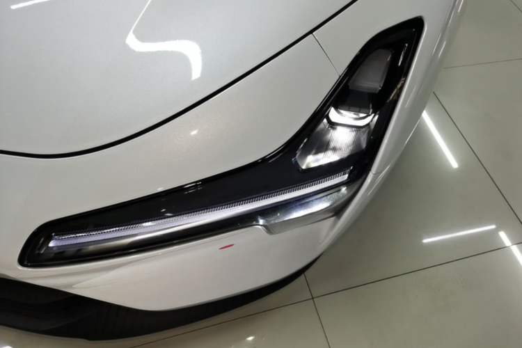 Used XPeng MONA M03 2024 620 with Ultra-Long Range Left Front Headlight