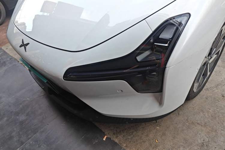 Used XPeng MONA M03 2024 620 with Ultra-Long Range Left Front Headlight