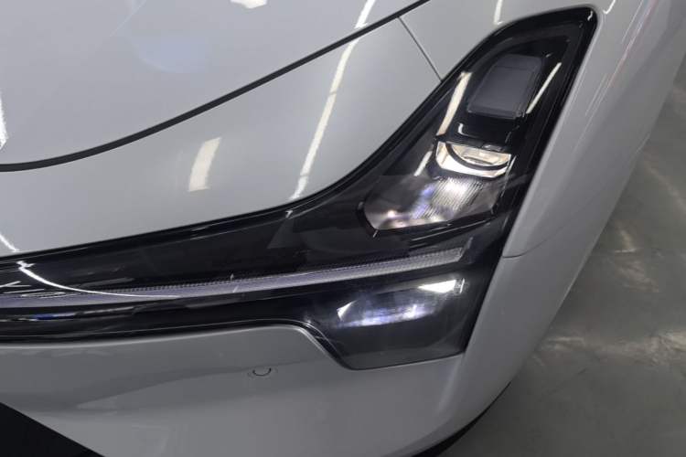 Used XPeng MONA M03 2024 620 with Ultra-Long Range Left Front Headlight
